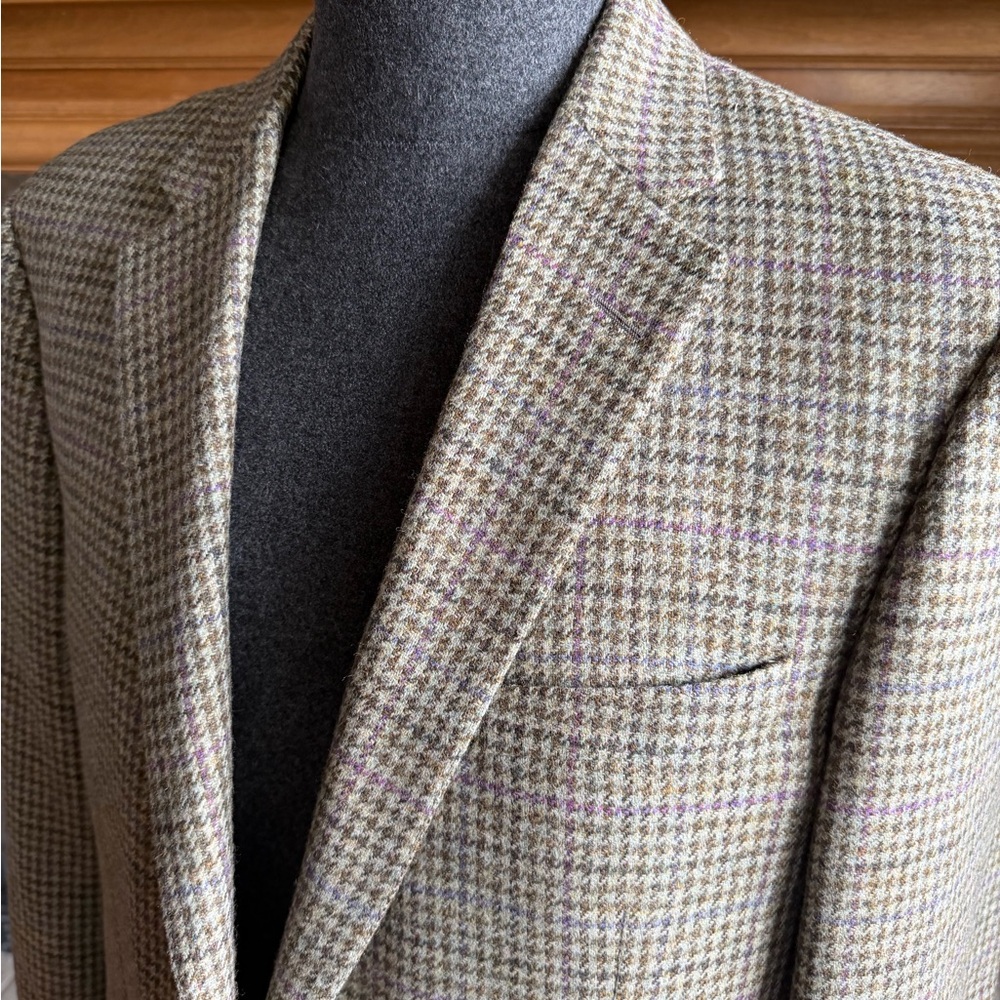 Samuelsohn Tan Houndstooth Sport Coat with Purple Windowpane